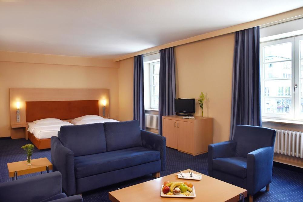 Intercityhotel Stuttgart Exterior photo