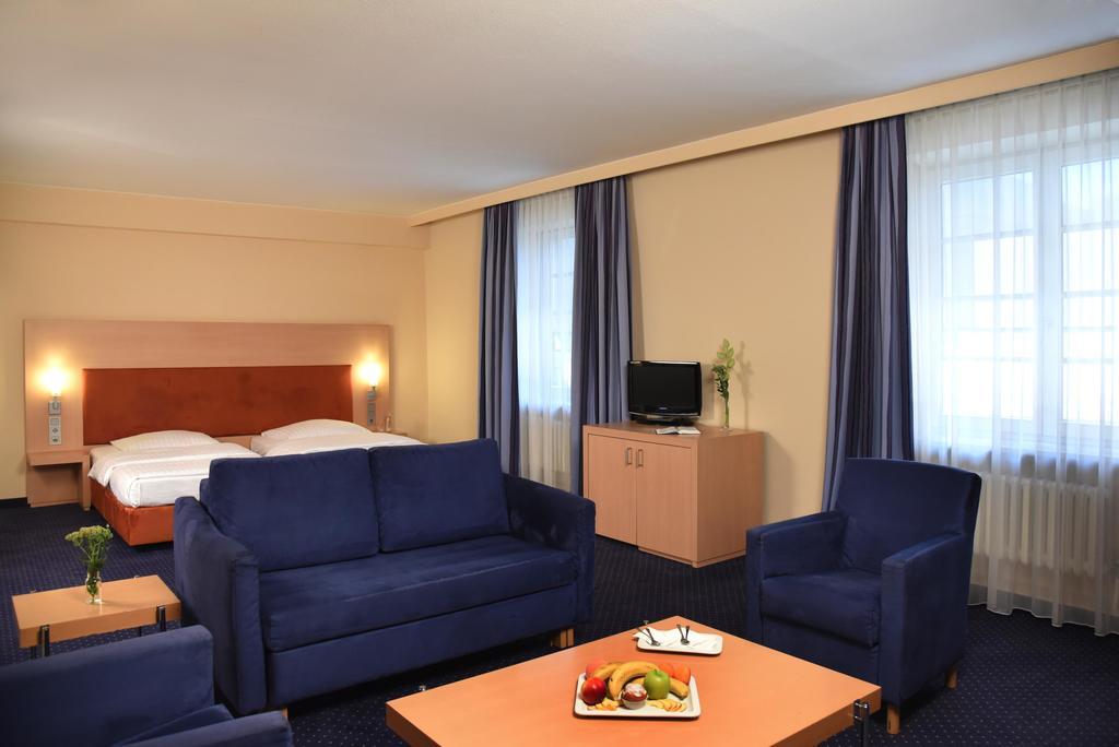 Intercityhotel Stuttgart Exterior photo