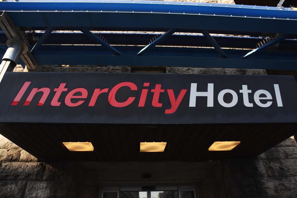 Intercityhotel Stuttgart Exterior photo